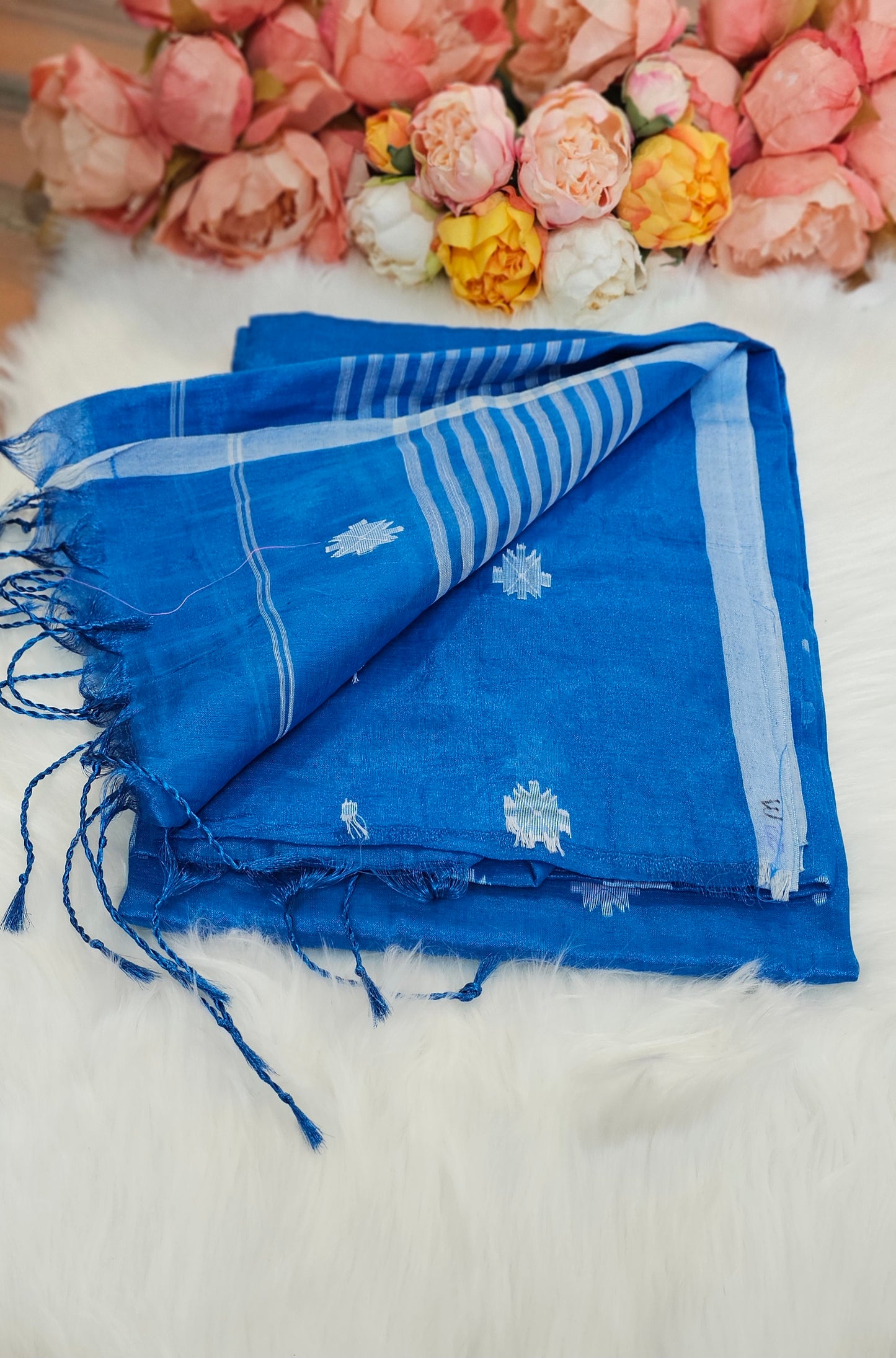 Beautiful dual shade tissue Silk saree