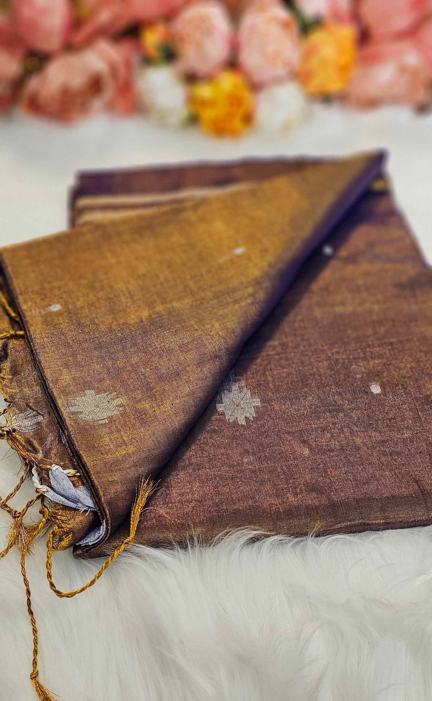 Beautiful dual shade  tissue  Silk  saree