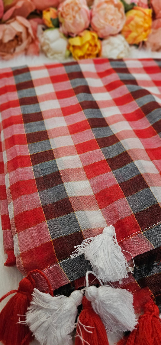 Beautiful Check mulmul saree with tassels